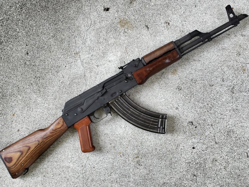 Тату револьвер
