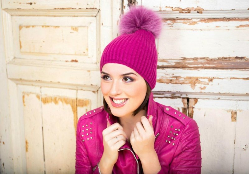 Шапочка Salomon Sweet Beanie
