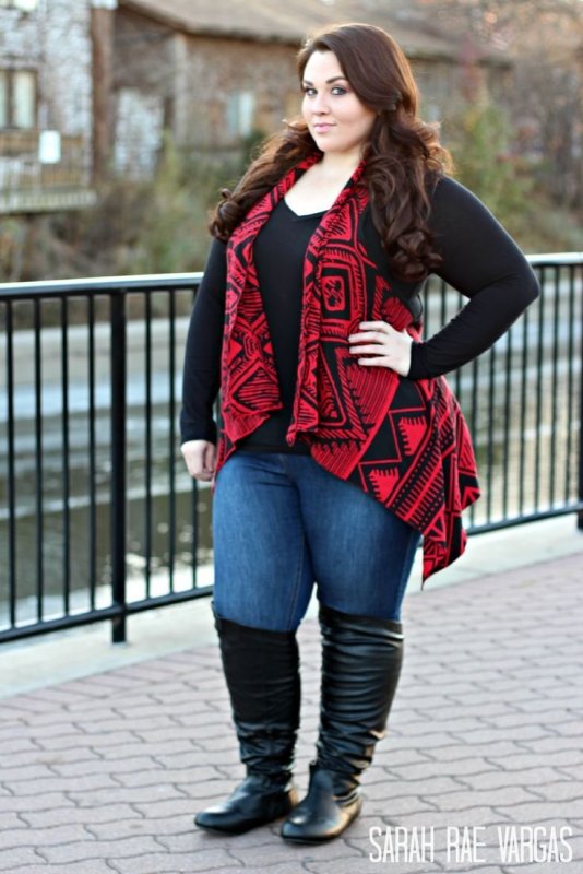 Мода Plus Size curvy
