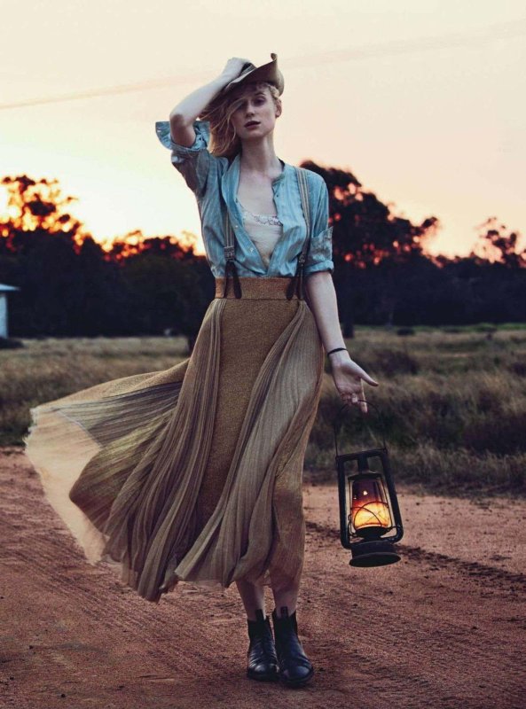 Элизабет Дебики Vogue