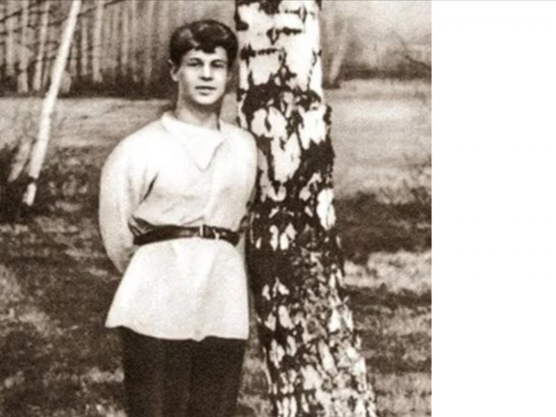 Сергей Есенин в детстве