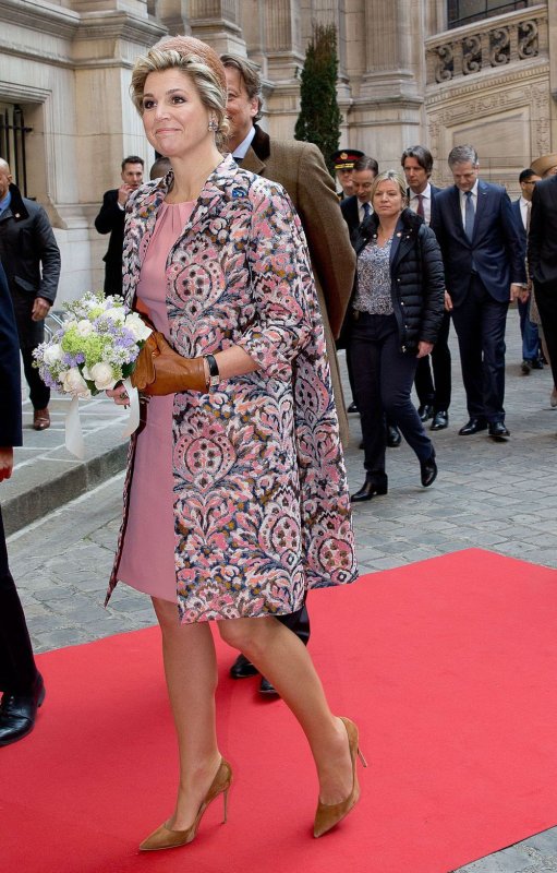 Королева Максима одежда