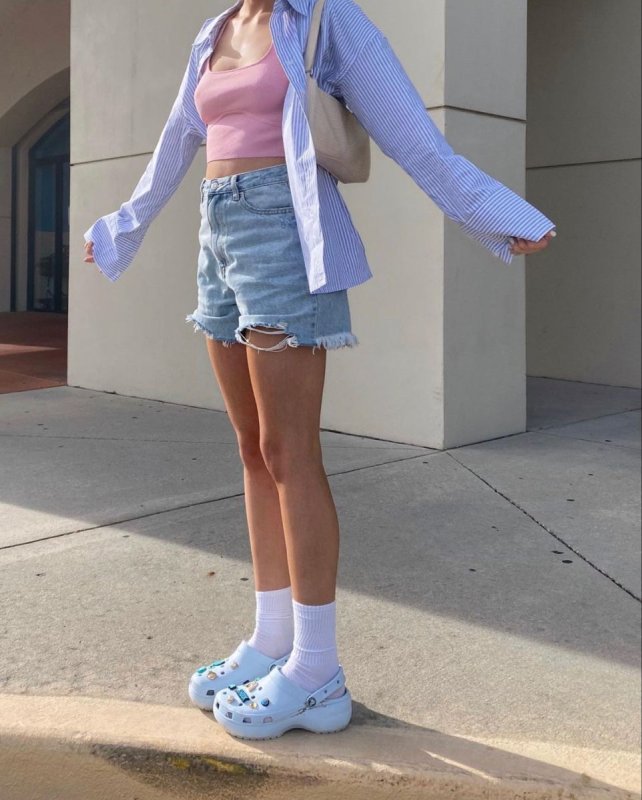 Birkenstock Boston look на знаменитостях
