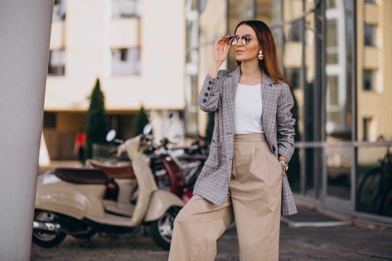 Love Republic твидовый костюм