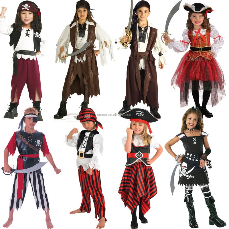 Captain Jack Sparrow and Angelica teach