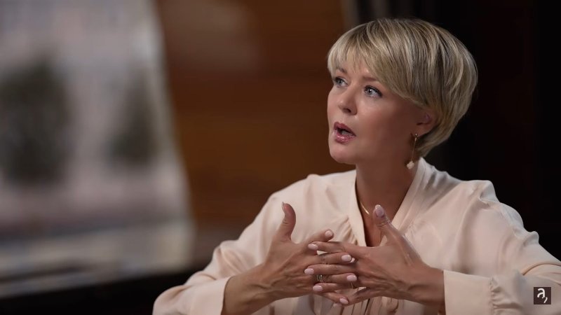 Юлия Меньшова 2020