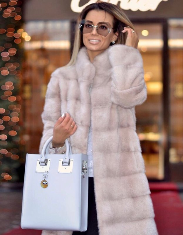 Шуба Unreal fur Coat белая