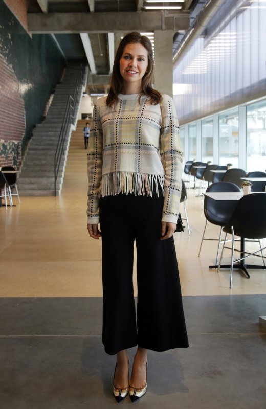 Daria Zhukova Street Style