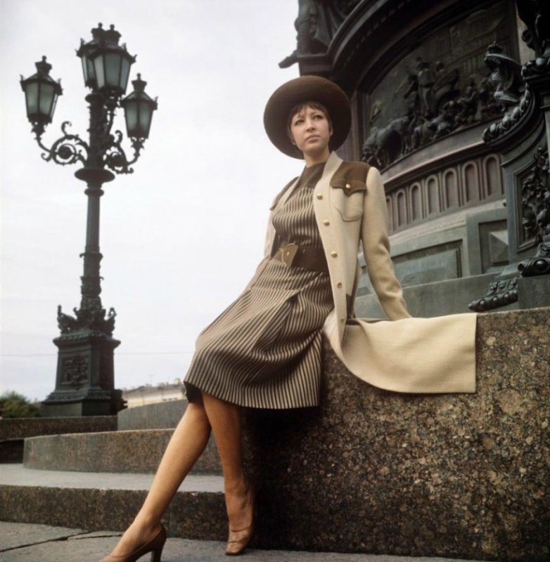 1960-Е год мода"стиль Джеки"