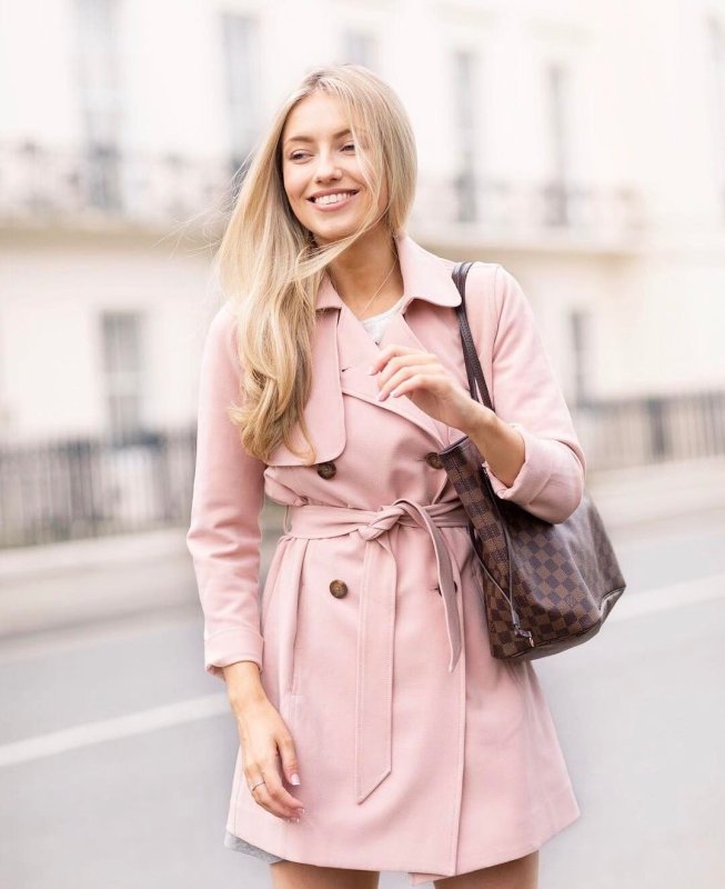 Тренчкот розовый outfit