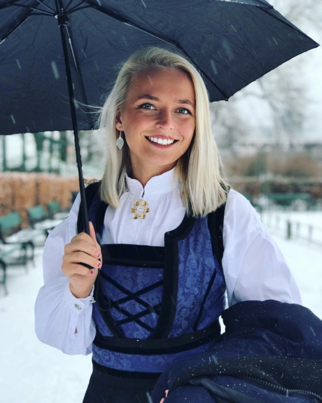 Безвкусно одетые дети