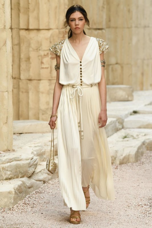 Круизная коллекция Chanel Resort 2018