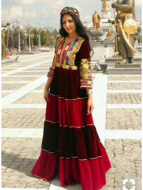 Афганский национальный костюм