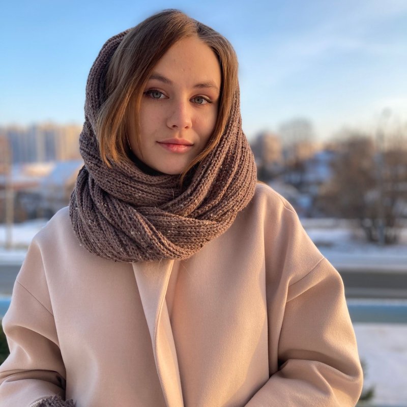 Капор с шарфом