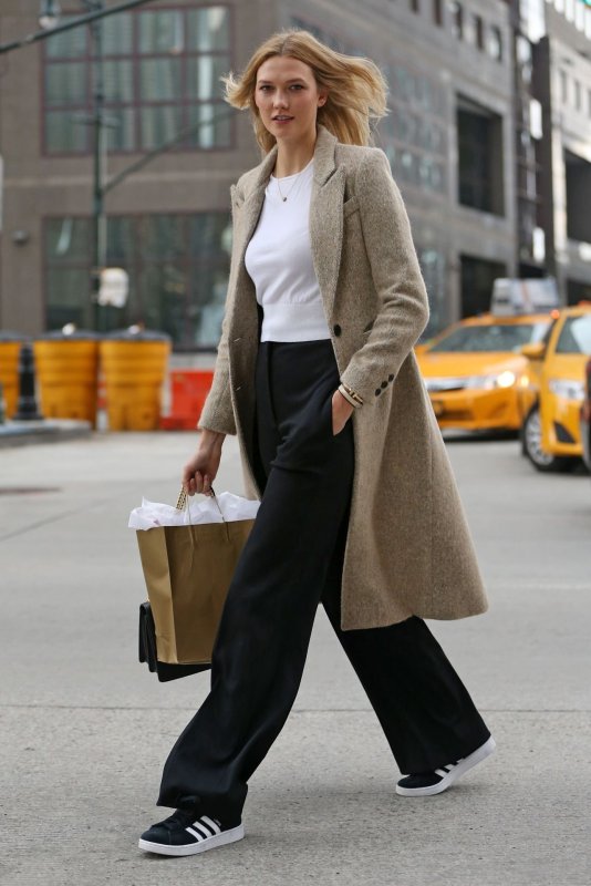 Брюки палаццо Street Style 2020 черные