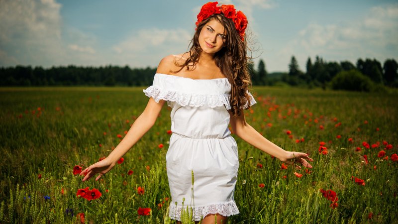 Красивые платья на природе