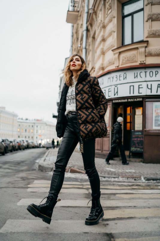 Скинни с ботинками Челси