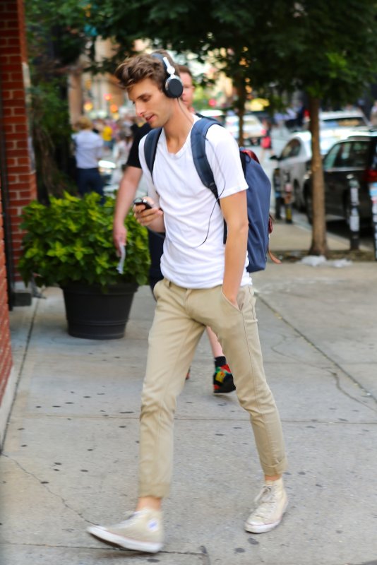 Converse Mens Chuck Taylor Style