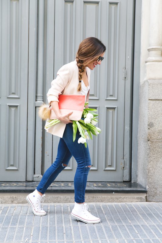 White Converse outfit