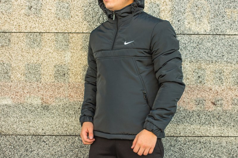 Желто-черный анорак Nike