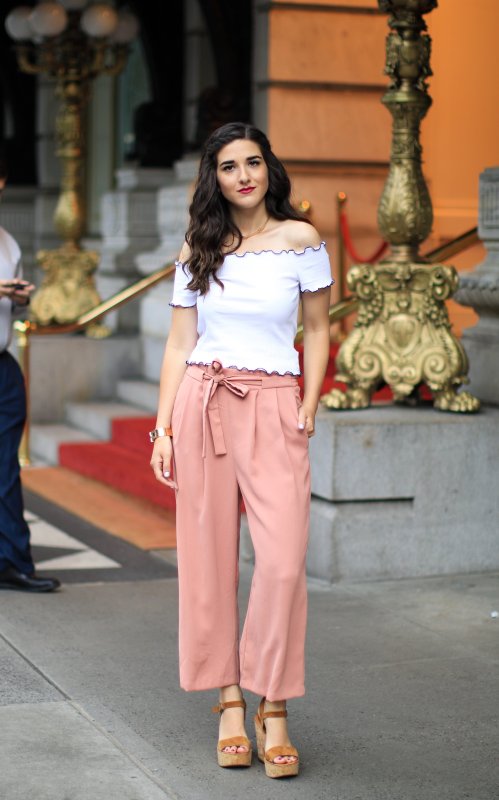 Брюки палаццо look