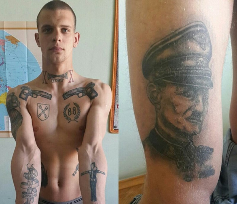 Чокер на парне