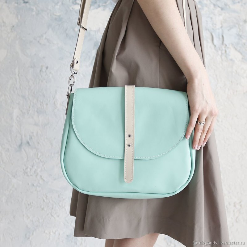 Guess Luxe мятная сумка