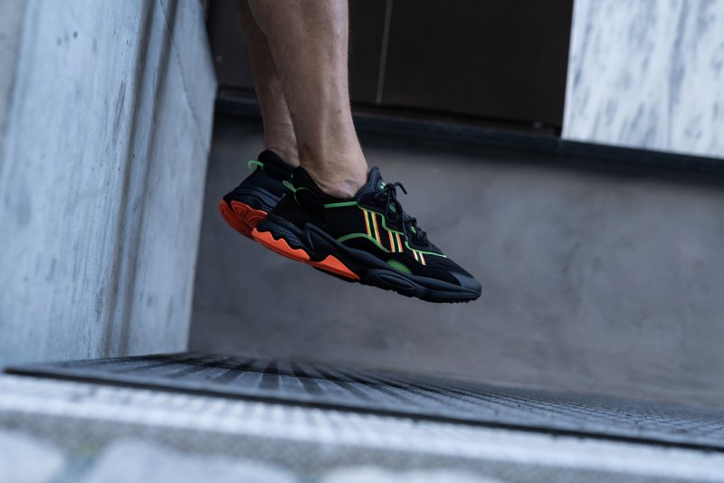 Ee5696 adidas Ozweego