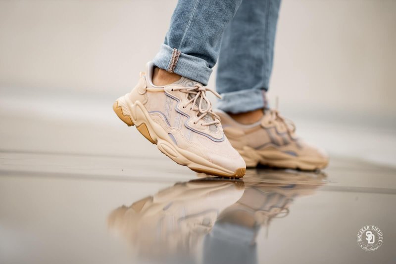 Adidas Ozweego Light
