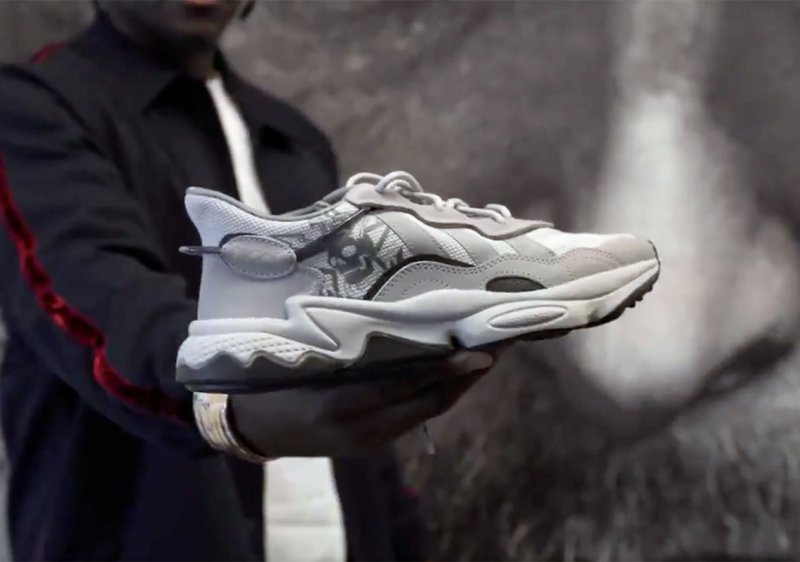 Adidas Ozweego Pusha t