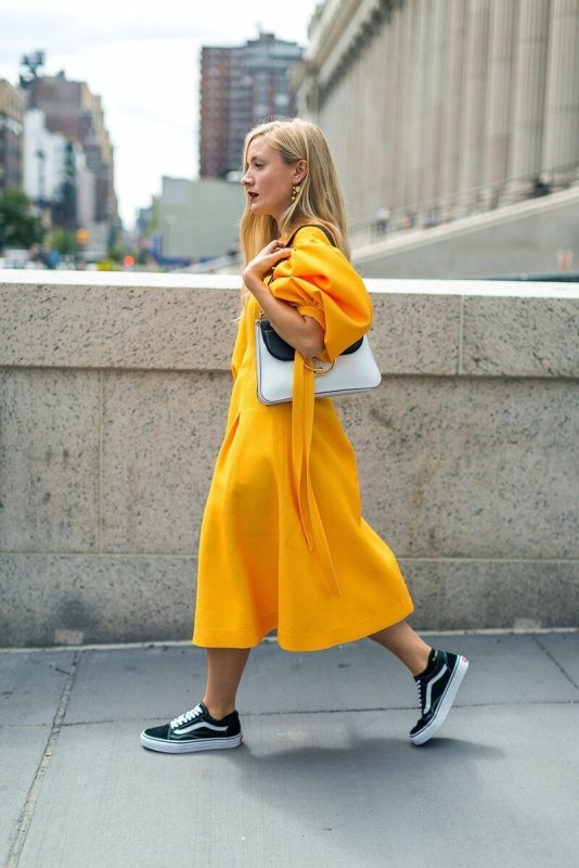 Adidas Originals кроссовки Yellow