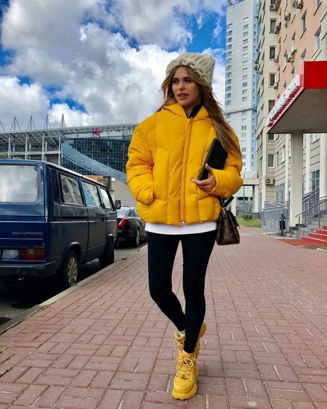 Стрит стайл в кедах