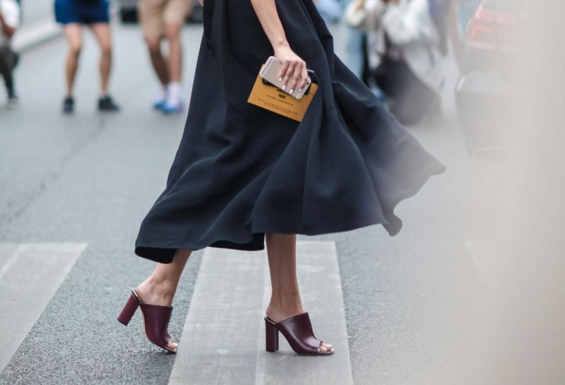 Босоножки мюли Valentino