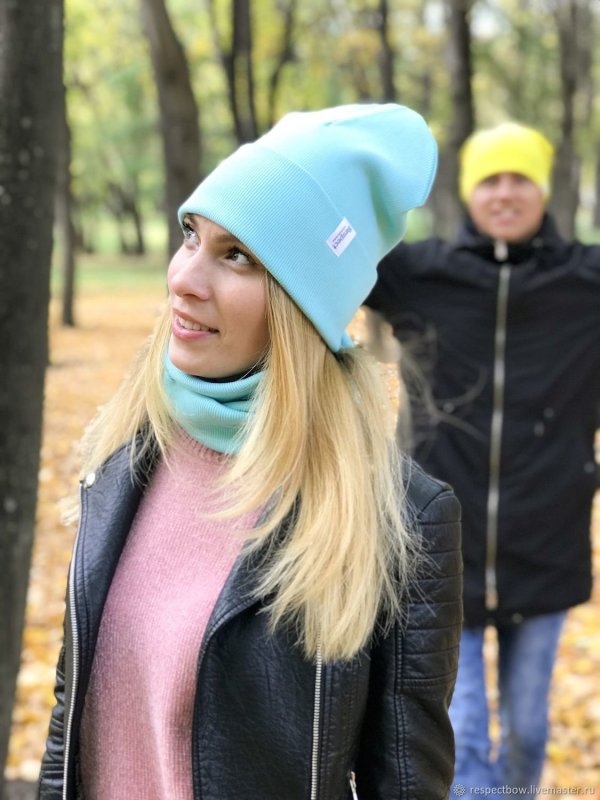 Вязаные шапки и шарфы для женщин