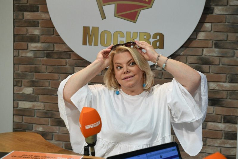 Поплавская, Яна Евгеньевна