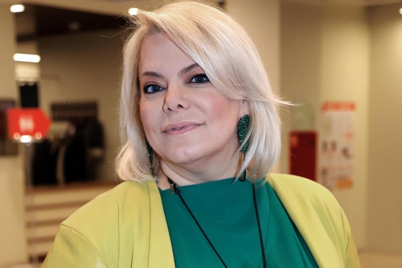 Поплавская, Яна Евгеньевна