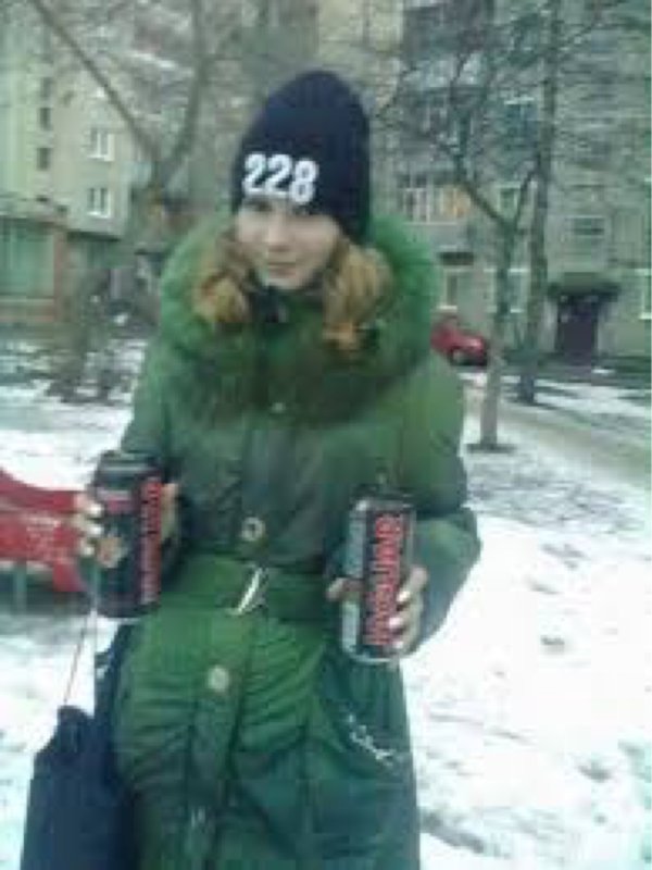 Гопник в адидасе