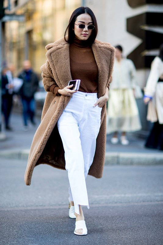 Водолазка цвета кэмэл Street Style