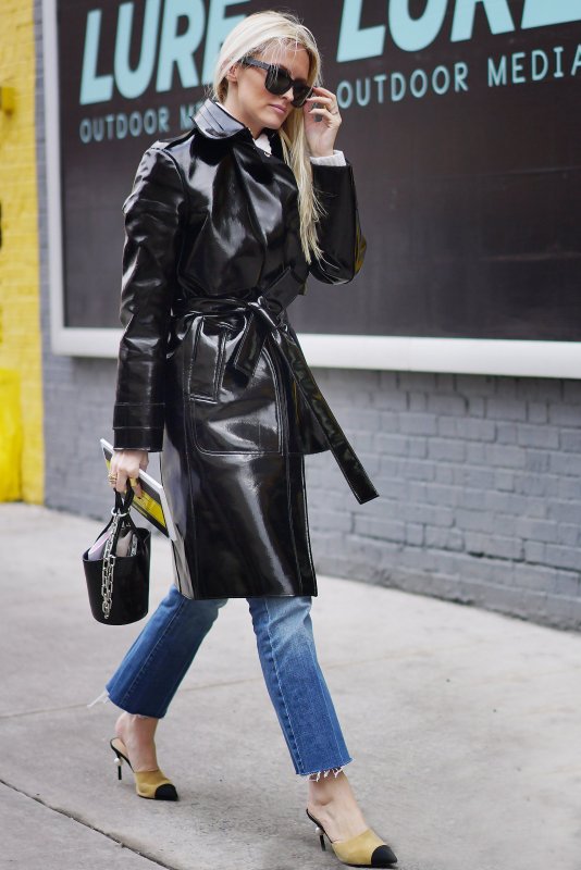 Черный тренч Street Style 2020