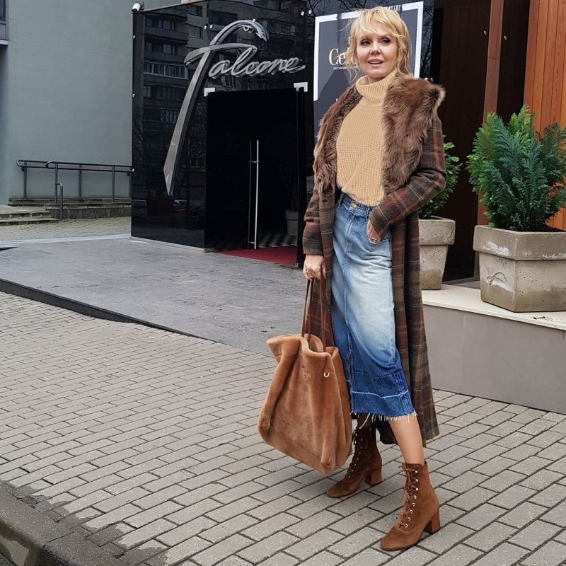 Валерия певица одежда