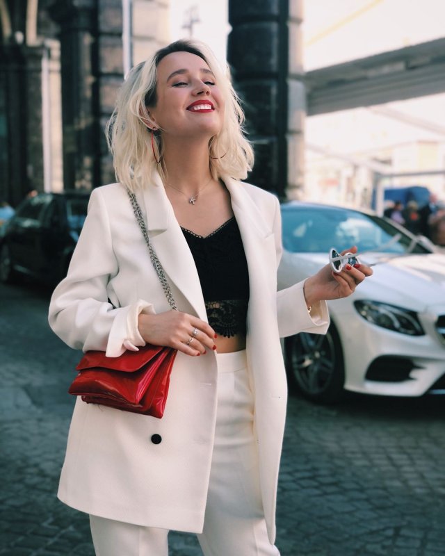 Клава Кока стиль