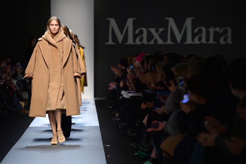 Max Mara Studio пальто черное