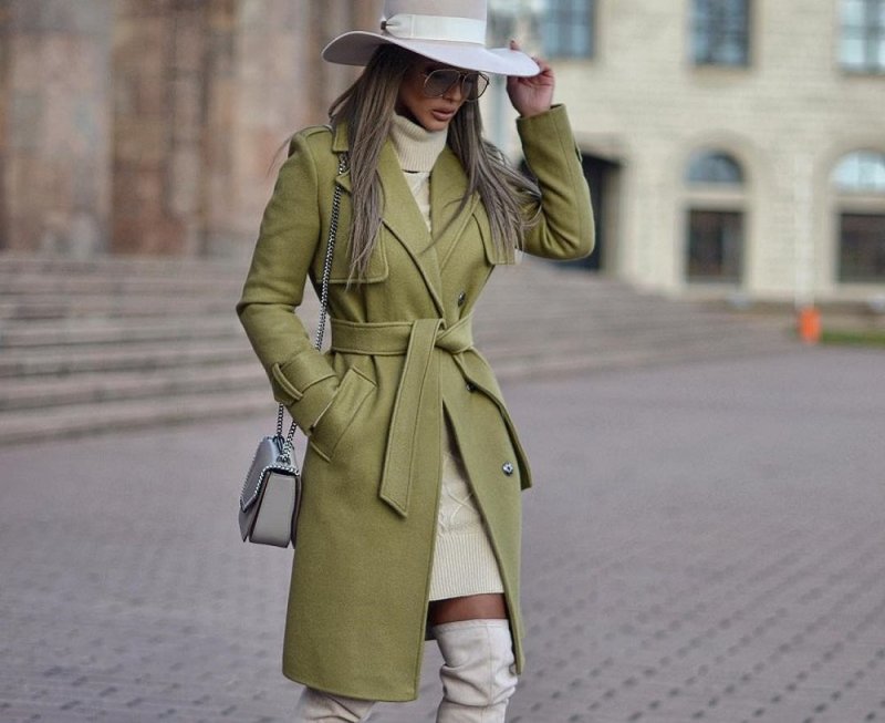 Тренч Burberry оливковый