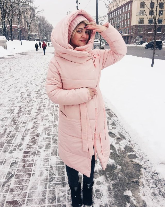Палантин к бежевому пальто