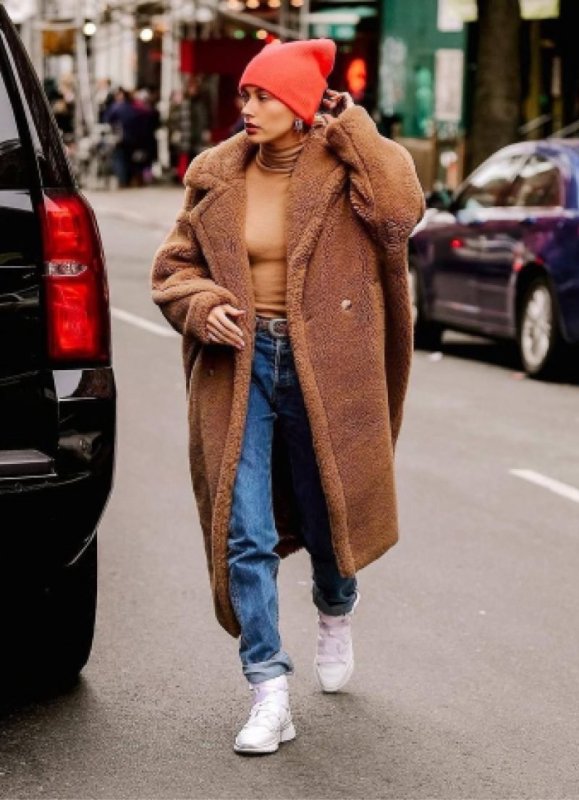 Бежевое кашемировое пальто Street Style