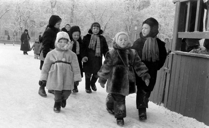 Зимняя одежда советских детей