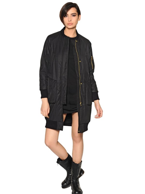 Бомбер удлиненный Moschino