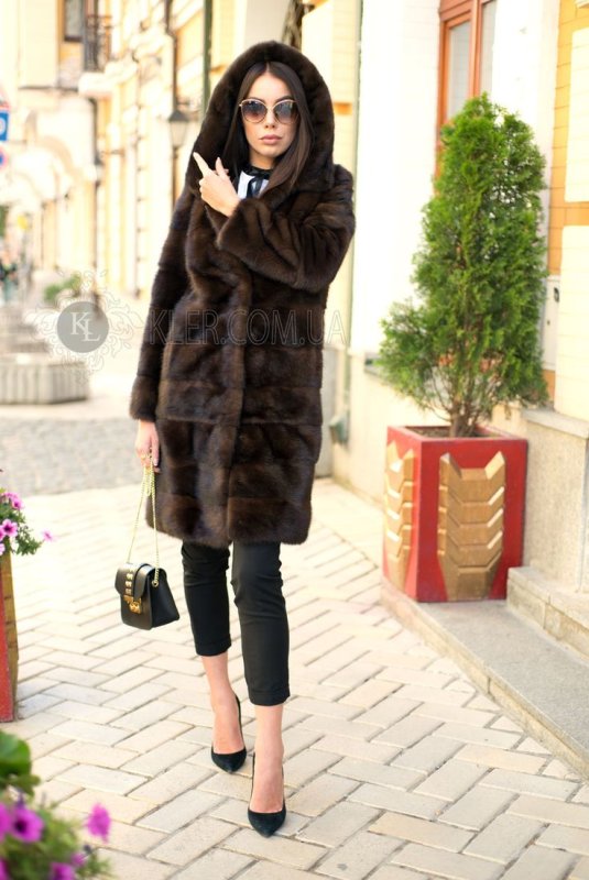 Шуба Visone Mink