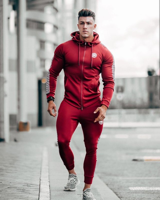Дольче Габбана Gym collection
