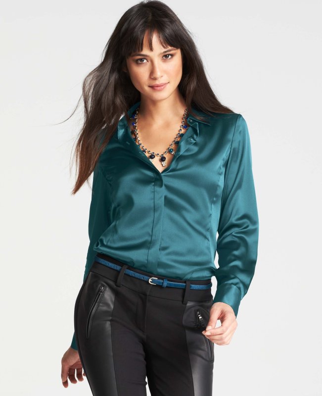 Лара Датта Satin Blouse